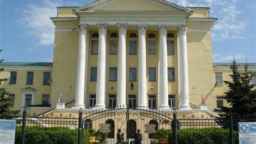 Главная картинка новости: Ученые Воронежского ГАСУ придумали, как очистить воздух и воду