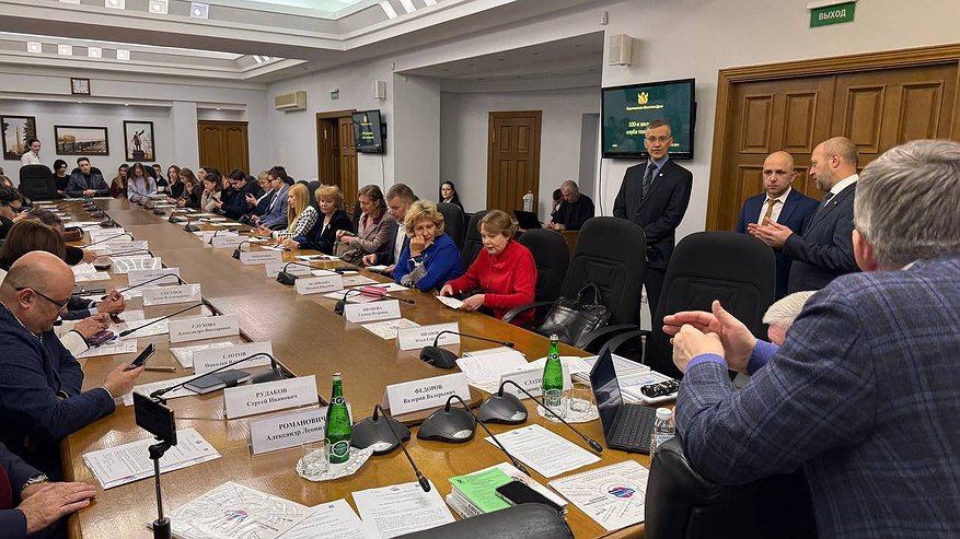 Главная картинка новости: «Донбасский консенсус», срок жизни мэра в Черноземье, кабинетные губернаторы и «эффект Бавыкина»