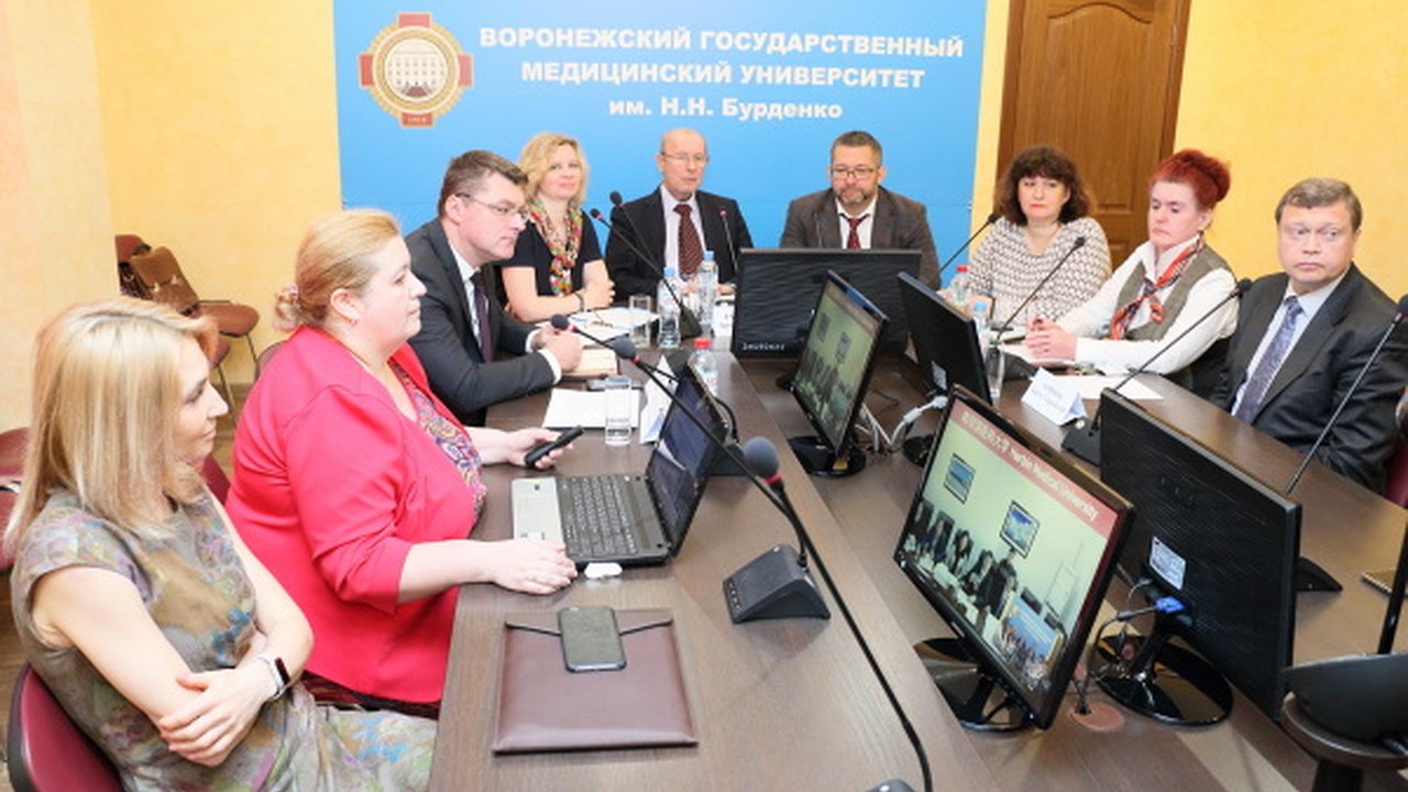 Главная картинка новости: Воронежские медики научатся китайской медицине 