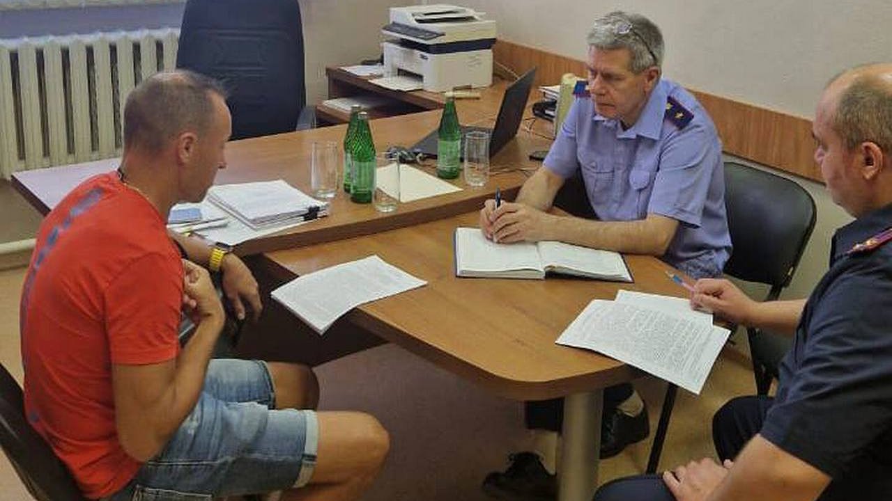 Главная картинка новости: Дело с пострадавшими в поножовщине у «Бархата» воронежцами взяли на контроль в СК РФ