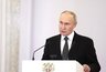 Миниатюра новости: Губернатор Воронежской области поддержал решение Владимира Путина баллотироваться в президенты