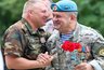Миниатюра новости: Воронежцы почтили память десантников у монумента «Родина ВДВ»