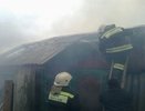 В селе Рыкань Новоусманского района ночью загорелась надворная постройка