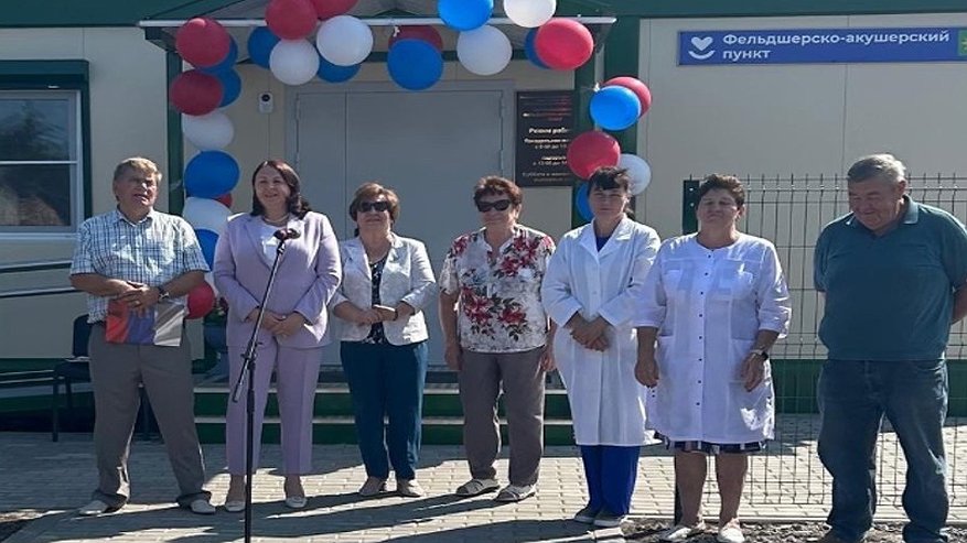 Главная картинка новости: В селе Верхняя Маза Верхнехавского района открылся новый ФАП