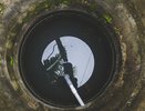Заливаю в выгребную яму и не верю — отложения исчезают, а запах уходят практически сразу: нужна сода и 2 секретных ингредиента
