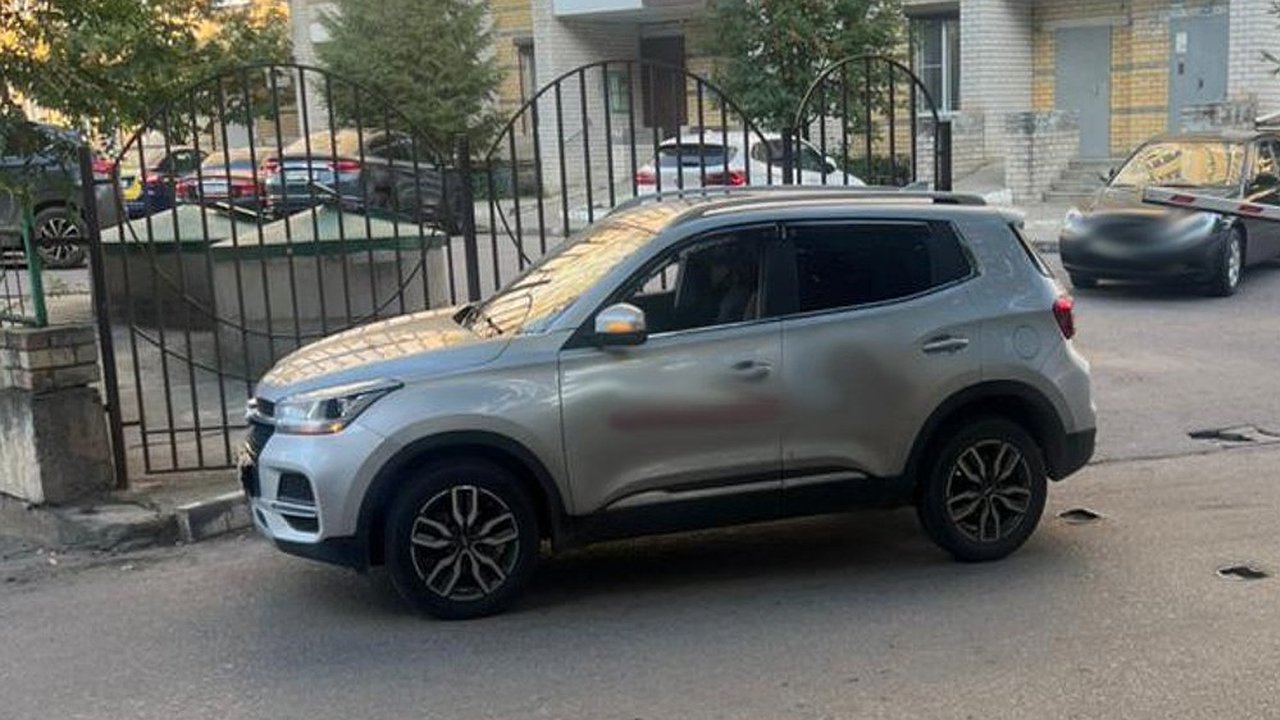 Главная картинка новости: На улице Моисеева в Воронеже водитель сбил 16-летнего подростка на велосипеде