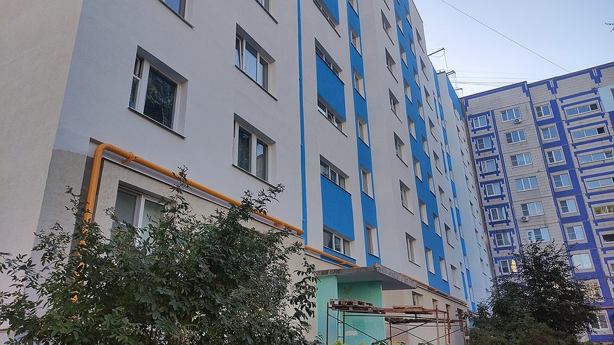 Главная картинка новости: «Заботливая» сиделка изолировала дядю от родных, а за месяц до его смерти «уговорила» его переписать на себя квартиру