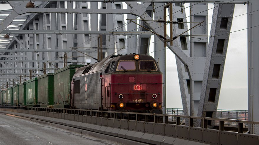 Главная картинка новости: Суд установил для РЖД сроки устранения нарушений на станции Бобров