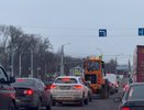 Как избежать обмерзания лобового стекла на стоянке без лишних трат: хитрости водителей