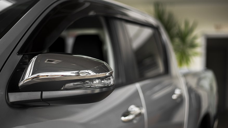 Главная картинка новости: В российском автопроме новый лидер: модель Solaris HC обогнала всех