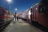 Миниатюра новости: Я ехала одна в поезде. Ночью услышала детский плач в запертом купе - и выяснила, на что способны «родители года»