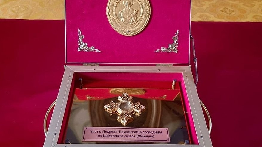 Главная картинка новости: Реликвия из Франции пробудет в Воронеже до 19 октября
