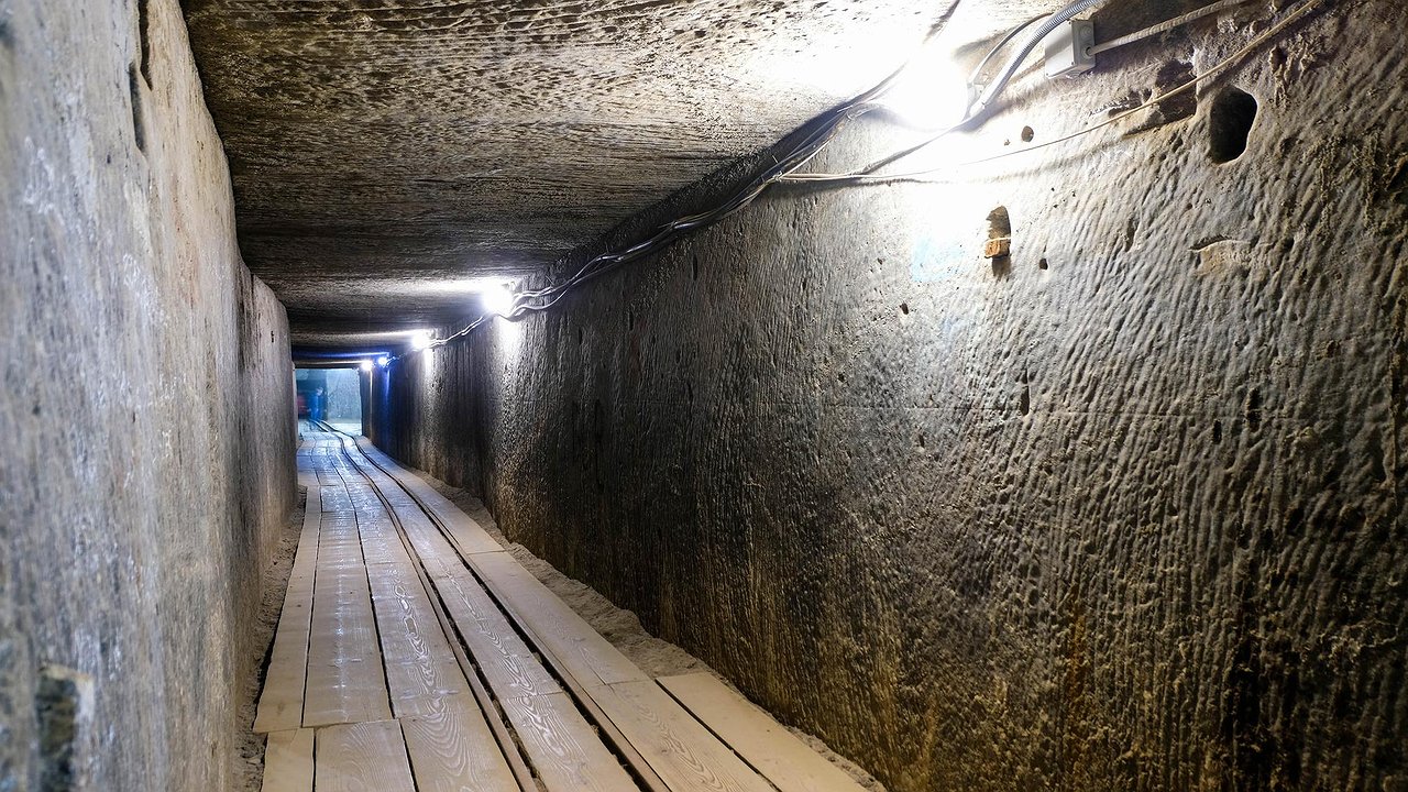 Главная картинка новости: Искры в подвале воронежского общежития напугали жильцов