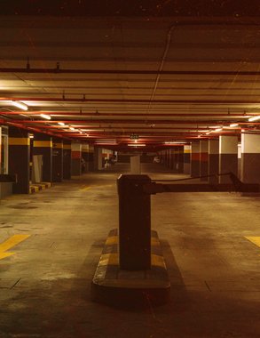 Бывший таксопарк в Железнодорожном районе выставили на продажу за 350 млн рублей