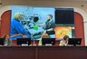 Миниатюра новости: Воронежский врач-офтальмолог провела лазерную операцию дистанционно из Владивостока