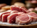 Сало, которое не нужно ждать неделю: ускоренный способ засолки
