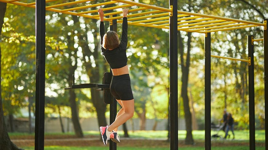 Главная картинка новости: Воронежцев приглашают на спортивные занятия в парках и скверах