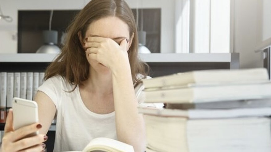 Главная картинка новости: «Потенциальные работодатели» оформили несколько кредитов на студентку из Воронежа