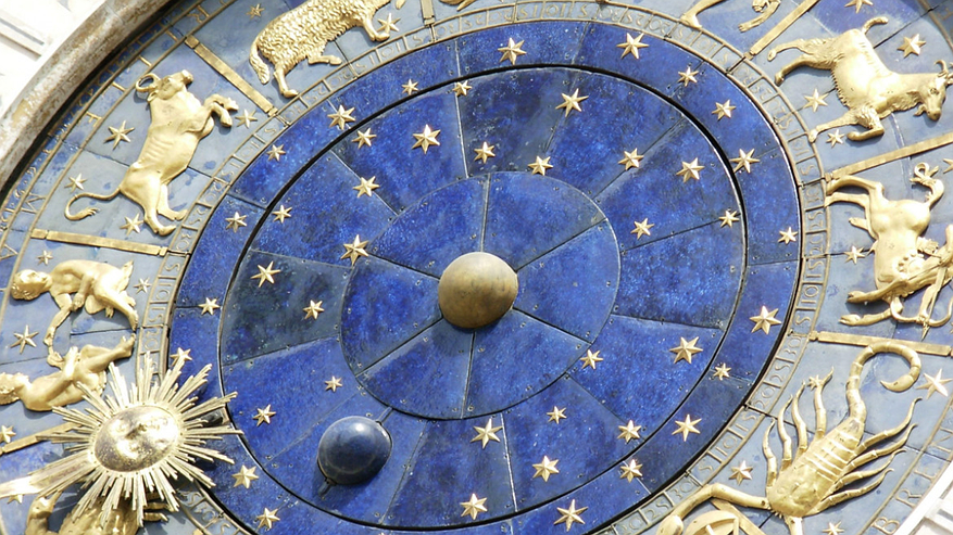 Главная картинка новости: "Запасайтесь валерьянкой": Глоба назвала два знака зодиака, которых ждут провалы в конце ноября