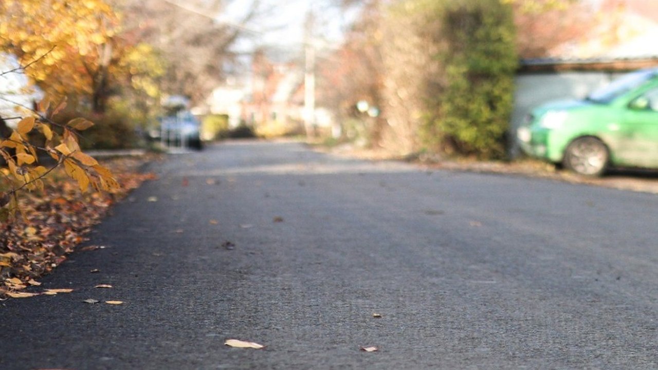 Главная картинка новости: В Воронеже завершили асфальтирование дорог частного сектора на 500 миллионов рублей