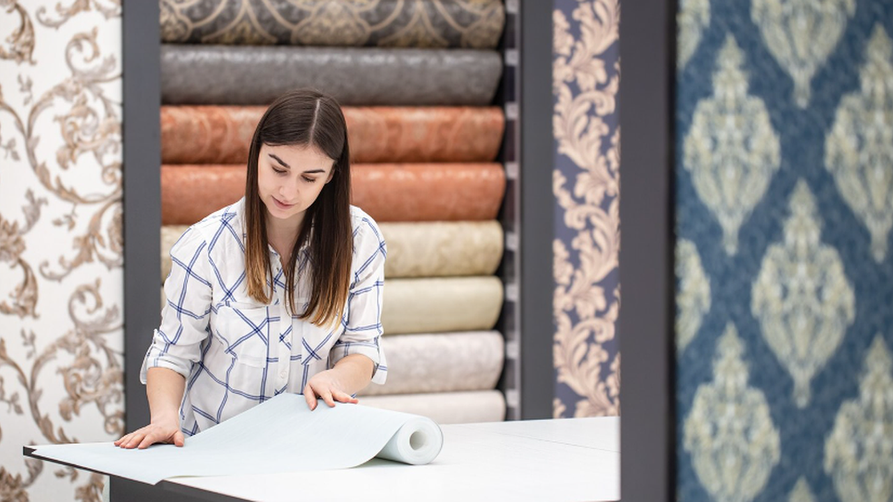 Главная картинка новости: Обои, которые переживут несколько ремонтов: почему дизайнеры выбирают их для проектов, где важен не только вид