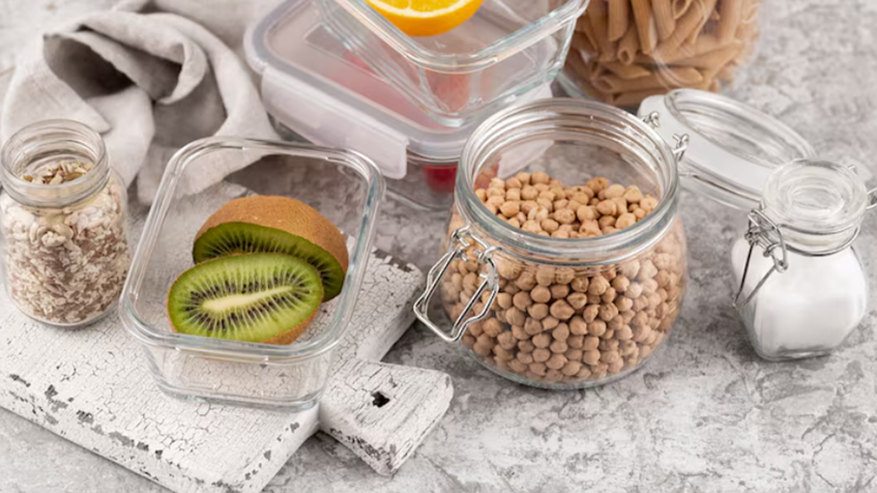 Главная картинка новости: Хранение продуктов без пластика: 9 рабочих методов из СССР