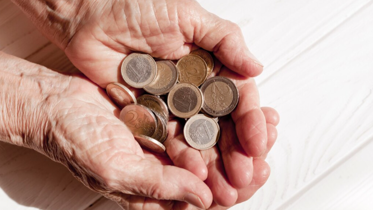 Главная картинка новости: Пенсия после увольнения: как вернут пропущенные индексации с 2016 года