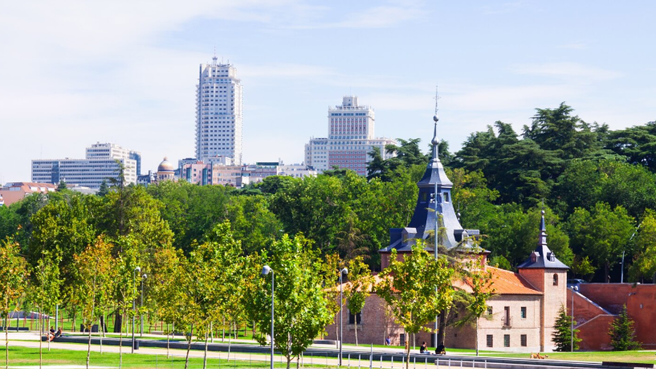 Главная картинка новости: В этих городах России жить не хотят даже местные и туристы объезжают их стороной