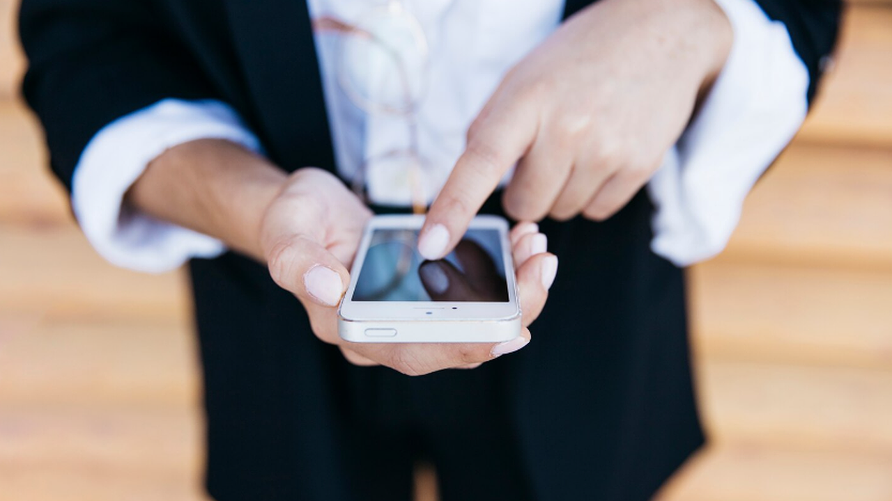 Главная картинка новости: Депутаты предлагают навсегда запретить блокировать Telegram и WhatsApp в Воронеже