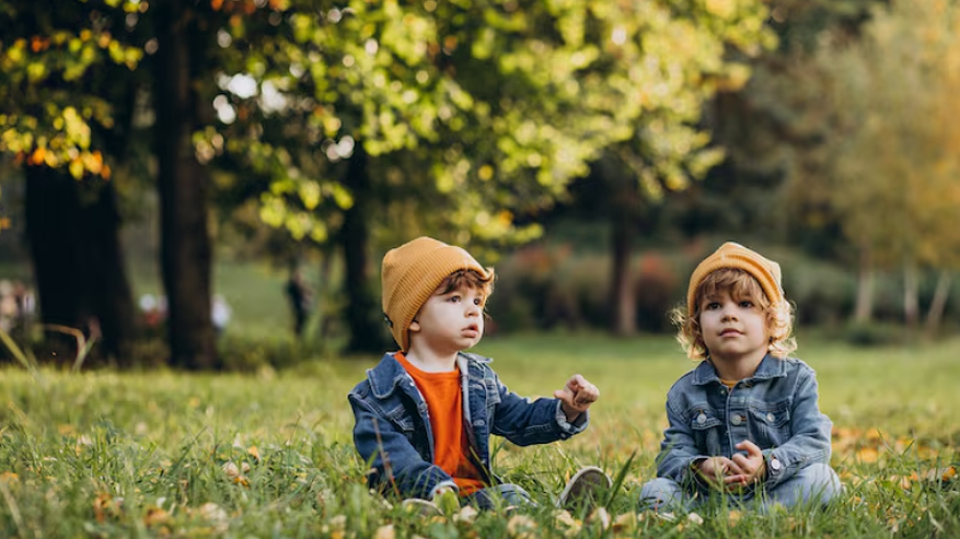 Главная картинка новости: Забытые, но не утраченные: 10 старинных имён, которые сегодня выбирают умные родители