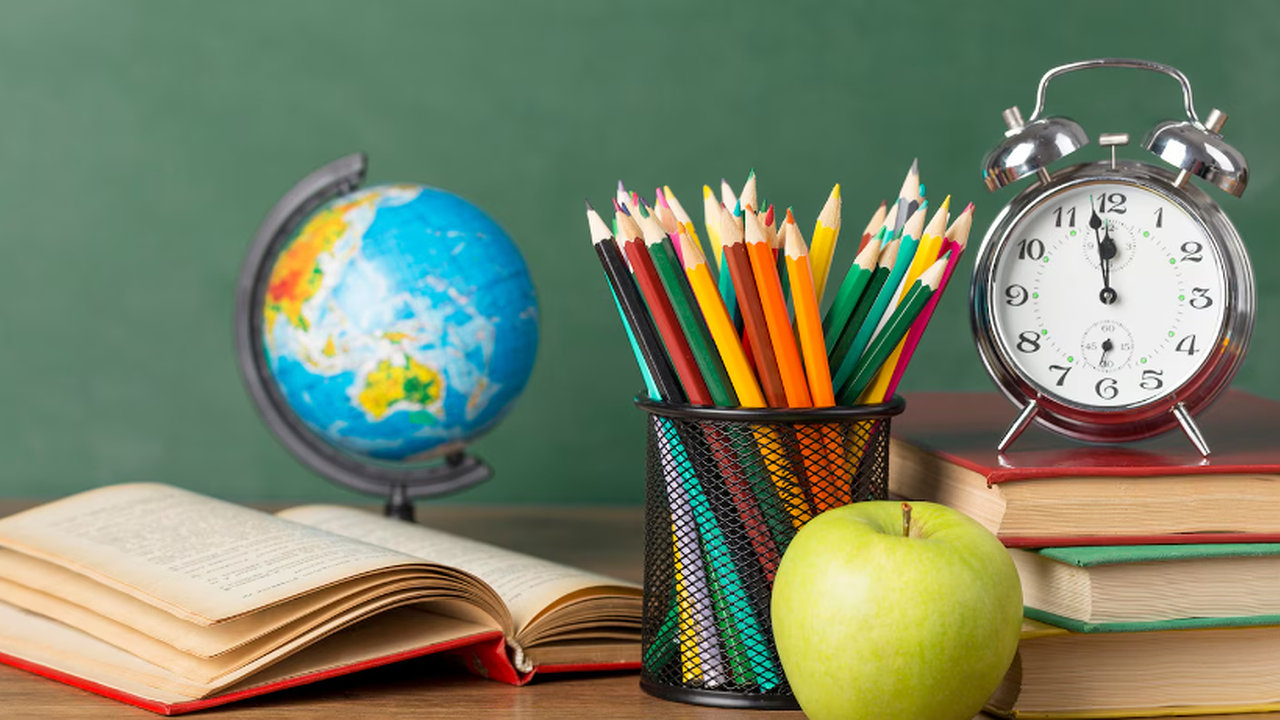 Главная картинка новости: В Воронежской области 30 школ перешли на дистанционное обучение