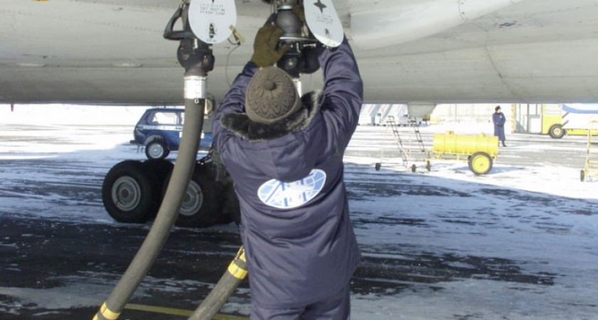 Из Борисоглебской воинской части наворовали авиатоплива на миллионы рублей