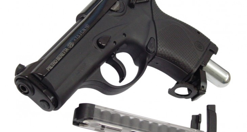 Под Воронежем юный бездельник палил по детсаду из пистолета «по приколу»