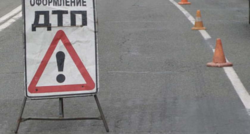 В Воронежской области в ДТП погибла пожилая пара – водитель уснул за рулем