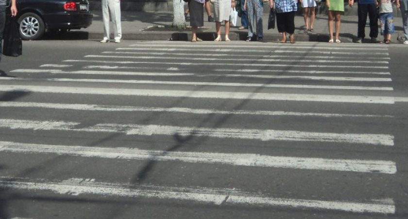 В Воронеже у «Музея-диорамы» маршрутка задавила бабушку