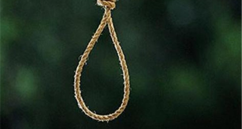 В Воронеже во дворе собственного дома повесилась 10-летняя девочка