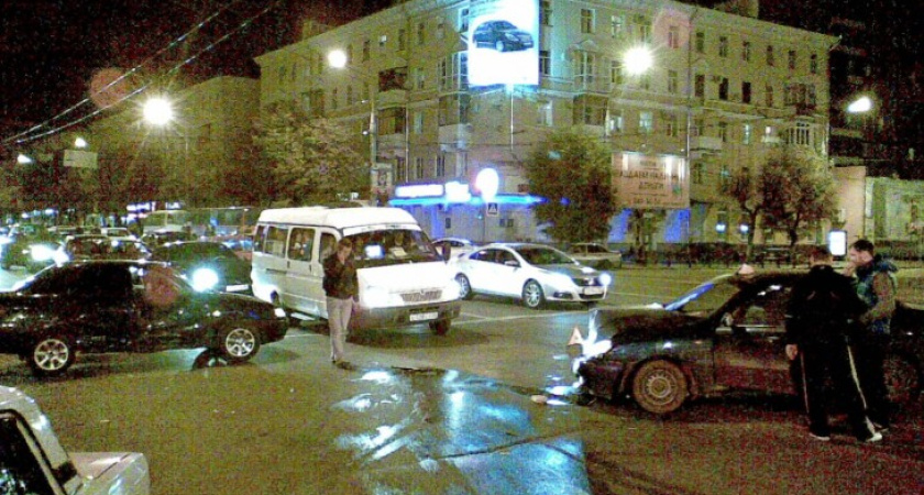 В Воронеже за три дня произошло 299 мелких ДТП