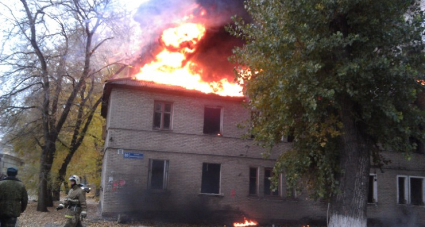 Дым от пожара в доме на Ленинградской был виден всему левому берегу Воронежа