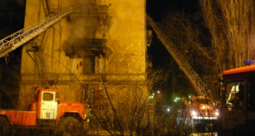 В Воронеже произошел пожар с эвакуацией