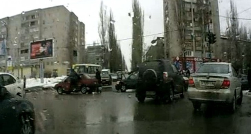 Дтп на Остужева закончилось погоней