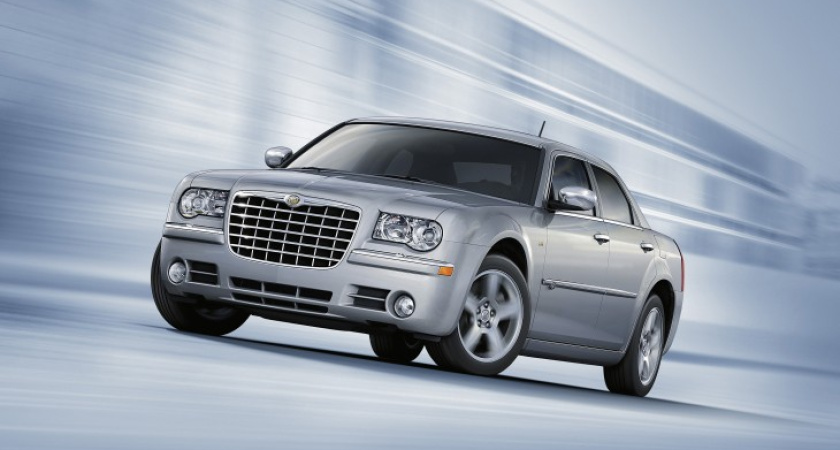 В Воронеже у москвича, пока тот спал, увели и разбили авто бизнес-класса