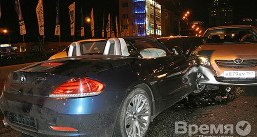 Воронежский священник на немецком спорткаре попал в ДТП