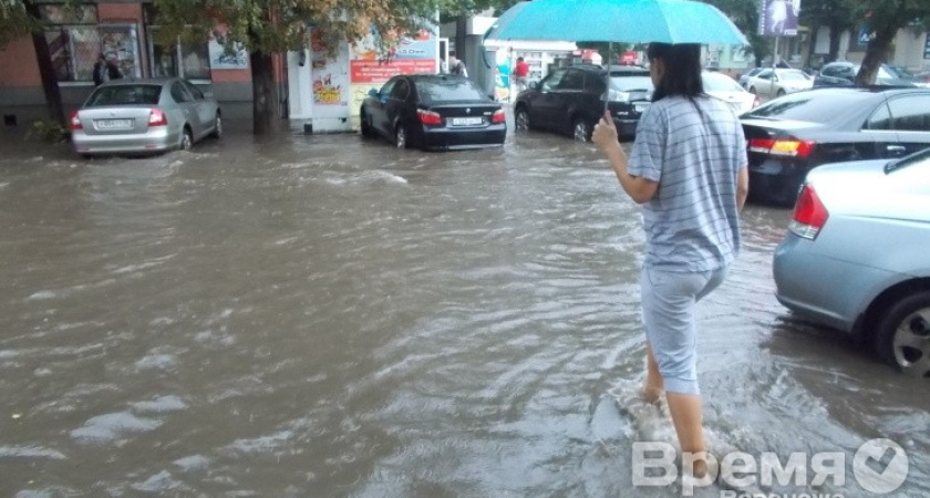 Воронеж тонет в потоках воды
