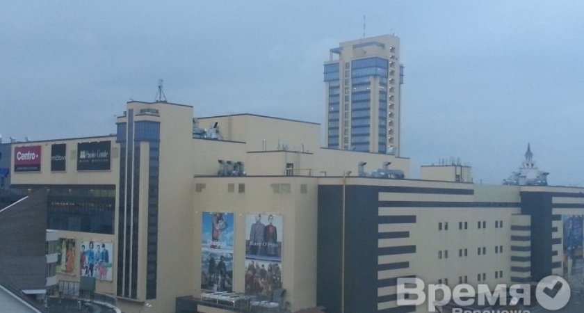 В Галерее Чижова из-за ЧП остановились все эскалаторы