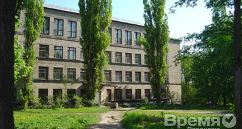 Пациентов воронежской детской больницы эвакуировали из-за угрозы взрыва