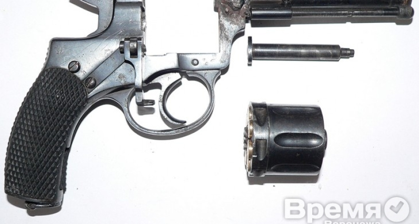 В Воронежской области ликвидировали подпольную мастерскую по изготовлению оружия