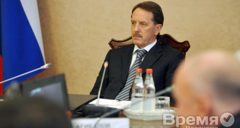 Резко упал рейтинг информационной открытости губернатора Алексея Гордеева