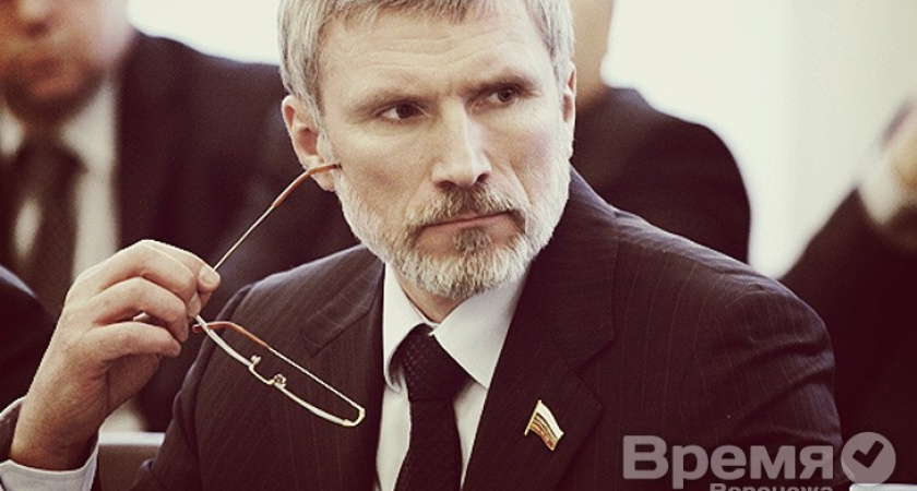 Получил ли Алексей Журавлев мандат на участие в губернаторской гонке?