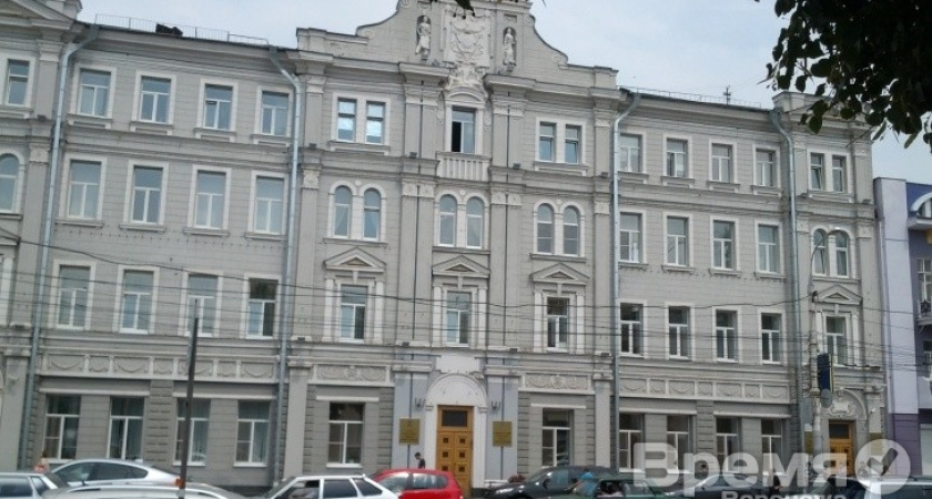 В управление жилищных отношений Воронежа поставят креатуру Максима Увайдова?