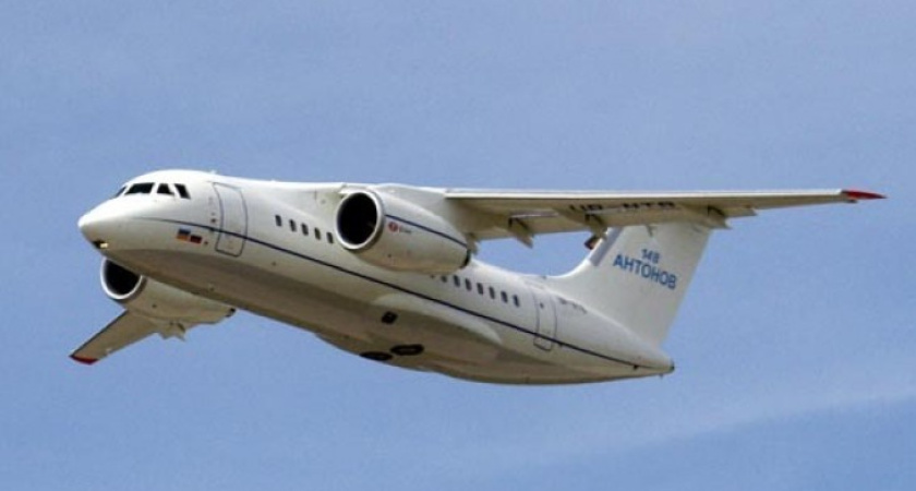 Воронежский Ан-148 совершил аварийную посадку в Минводах